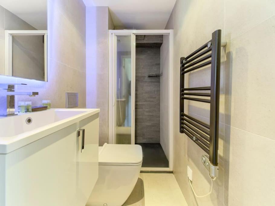 Cosy Duplex, Hyper Centre, Wifi,air Conditionner Apartment Nice